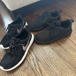 2 pairs 2015 womens  Roshe One  Nike US 7